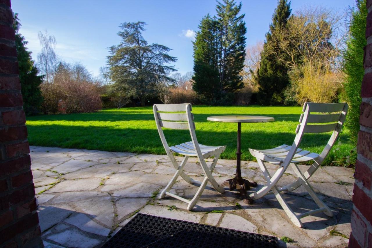 Les Jardins De Beaumont Bed & Breakfast Hem Exterior photo